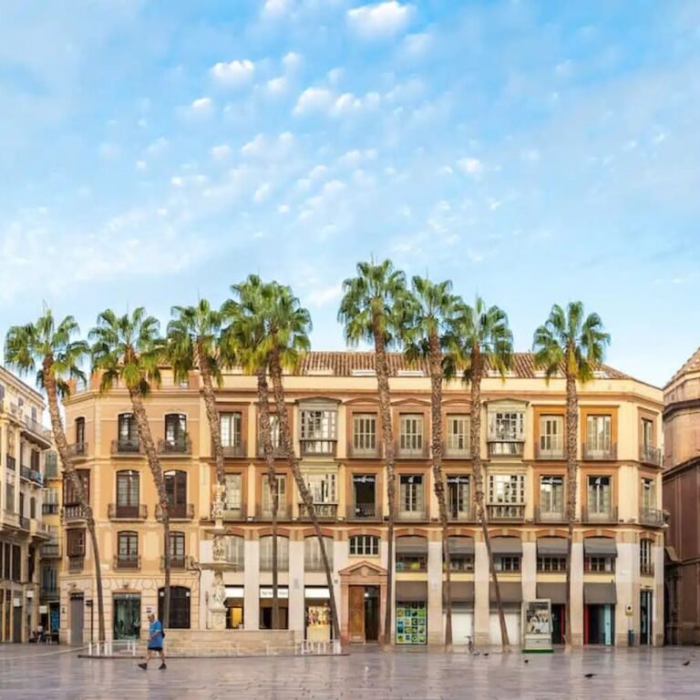 Plaza de la Constitución & Plaza de la Merced