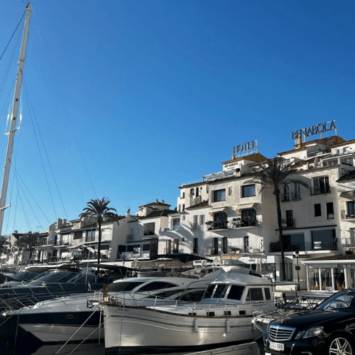 Sky Lounge (at Benabola Hotel)