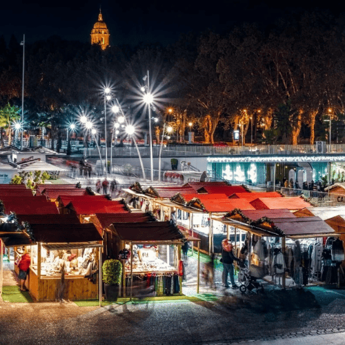 Christmas market at Muelle Uno