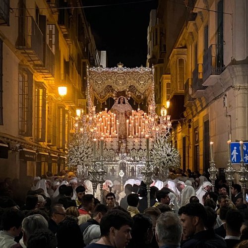 Iconic processions