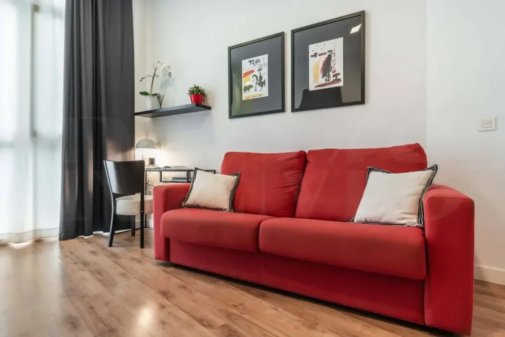 Art & Arena Suite Picasso-Inspired